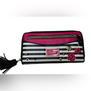 BETSEY JOHNSON Wallet